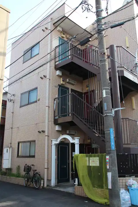 エミール森